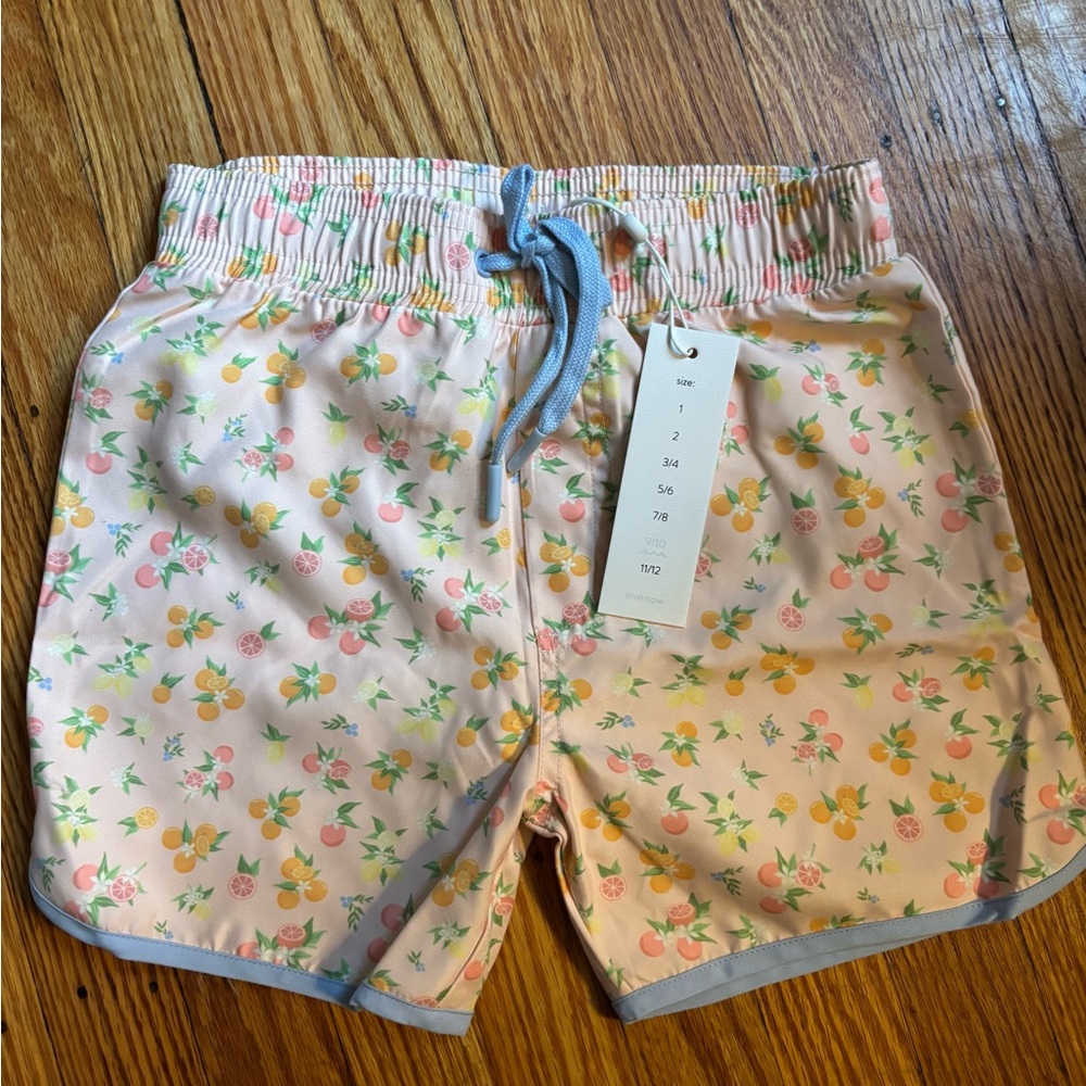 BNWT floral Minnow swim trunks/shorts